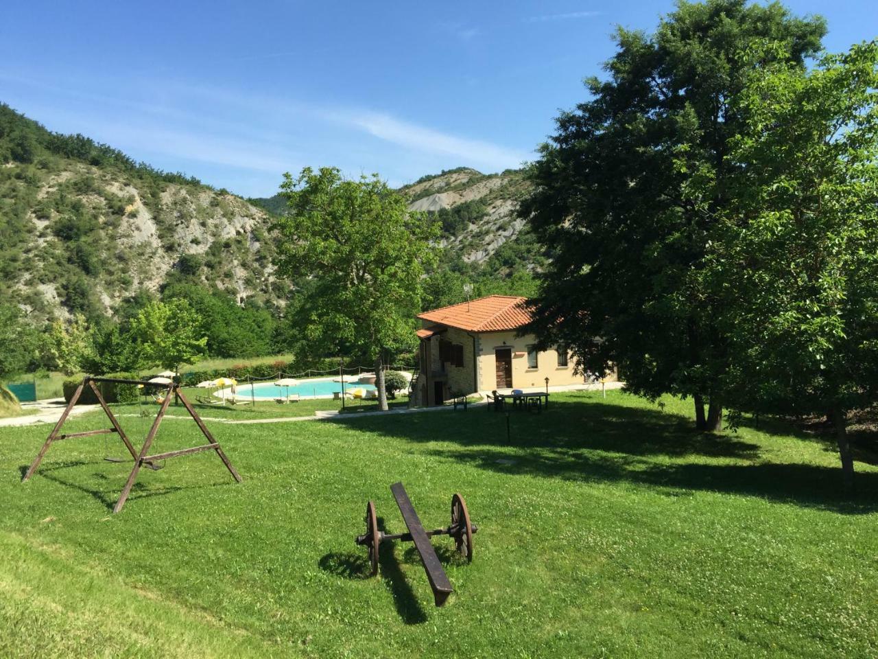 Гостьовий будинок Relais Valguerriera Apecchio Екстер'єр фото